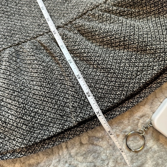 Loft Gray Business Formfitting Ruffle Bottom Dress - - Picture 9 of 10